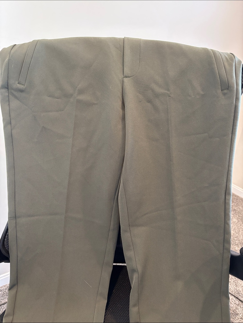 Athleta Women’s Olive Green Dress Pants – Slim Straight